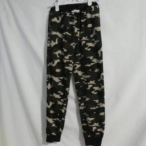 SHEIN, size 9 years, camo / camouflage jogging pants, EUC